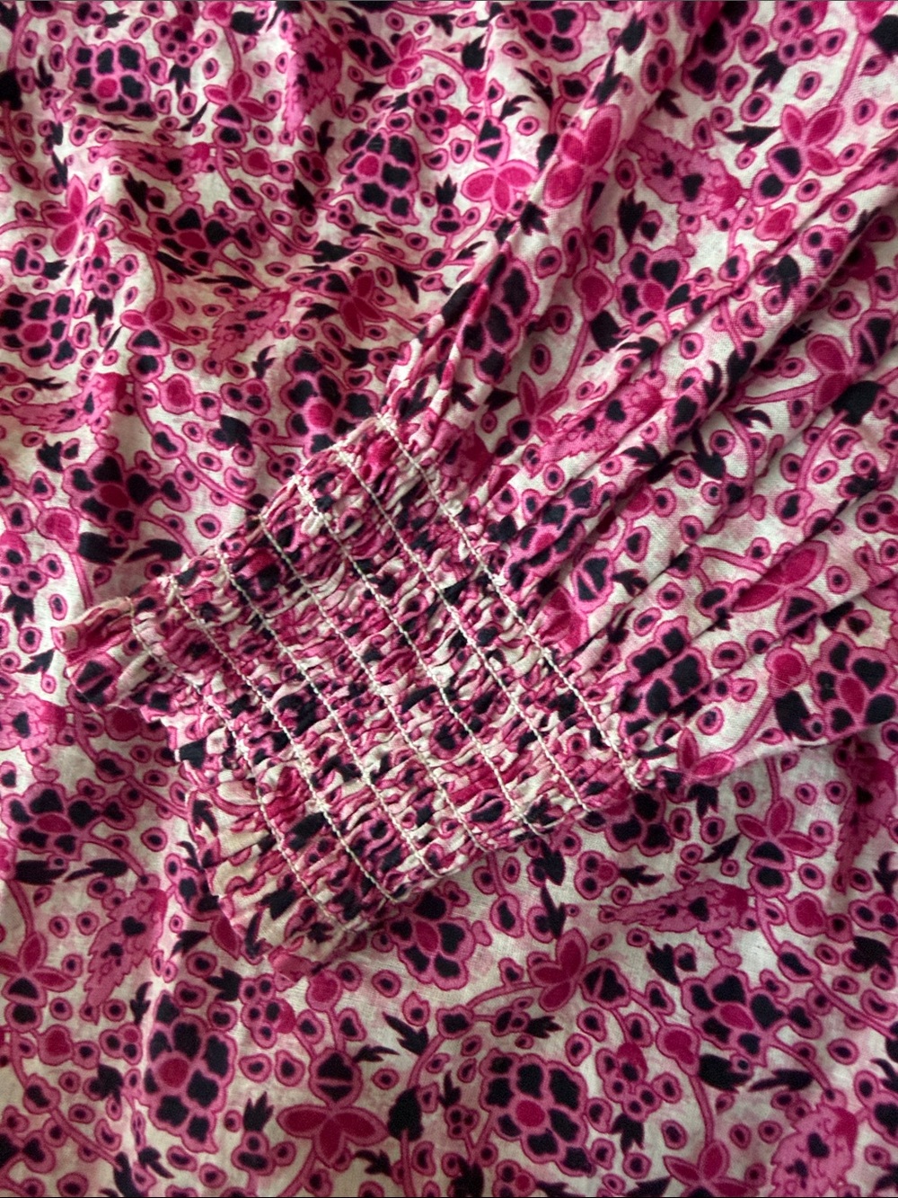 LOFT Pink Floral Henley Blouse with Smocked Cuffs - Picture 4 of 6